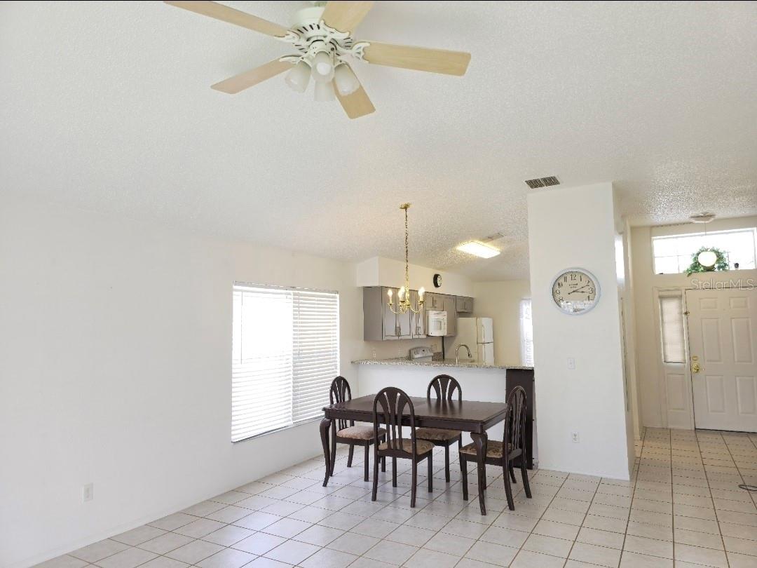 Image 4 of 14 For 4915 Monarch Lane