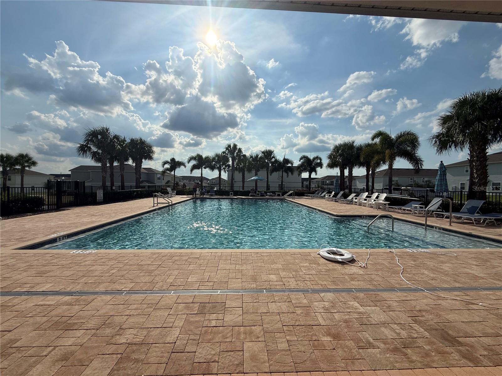 Image 18 of 41 For 2110 Charming Avenue