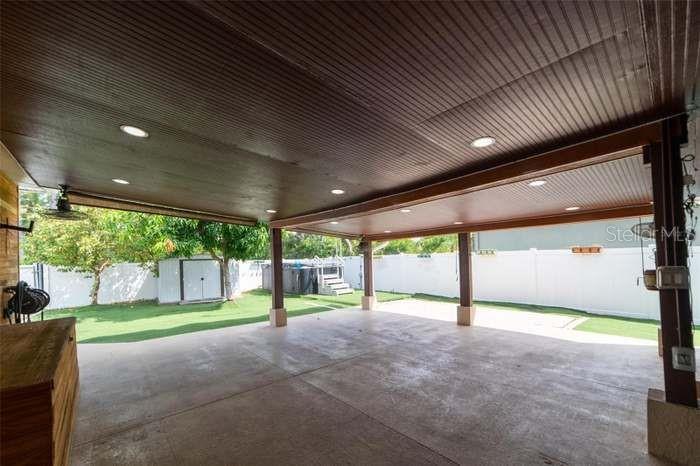 Image 17 of 20 For 14443 Golden Rain Tree Boulevard