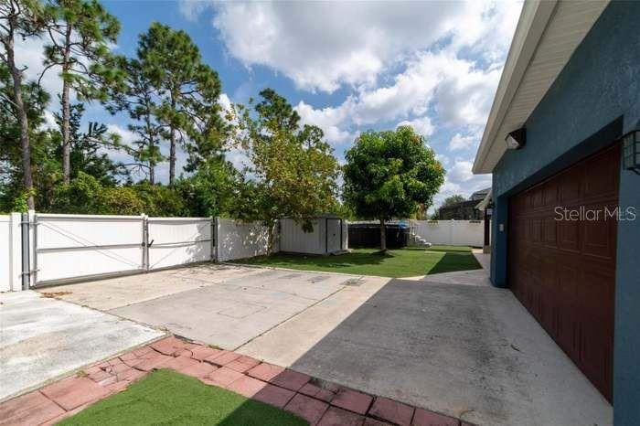 Image 20 of 20 For 14443 Golden Rain Tree Boulevard
