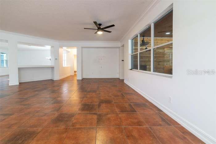 Image 5 of 20 For 14443 Golden Rain Tree Boulevard
