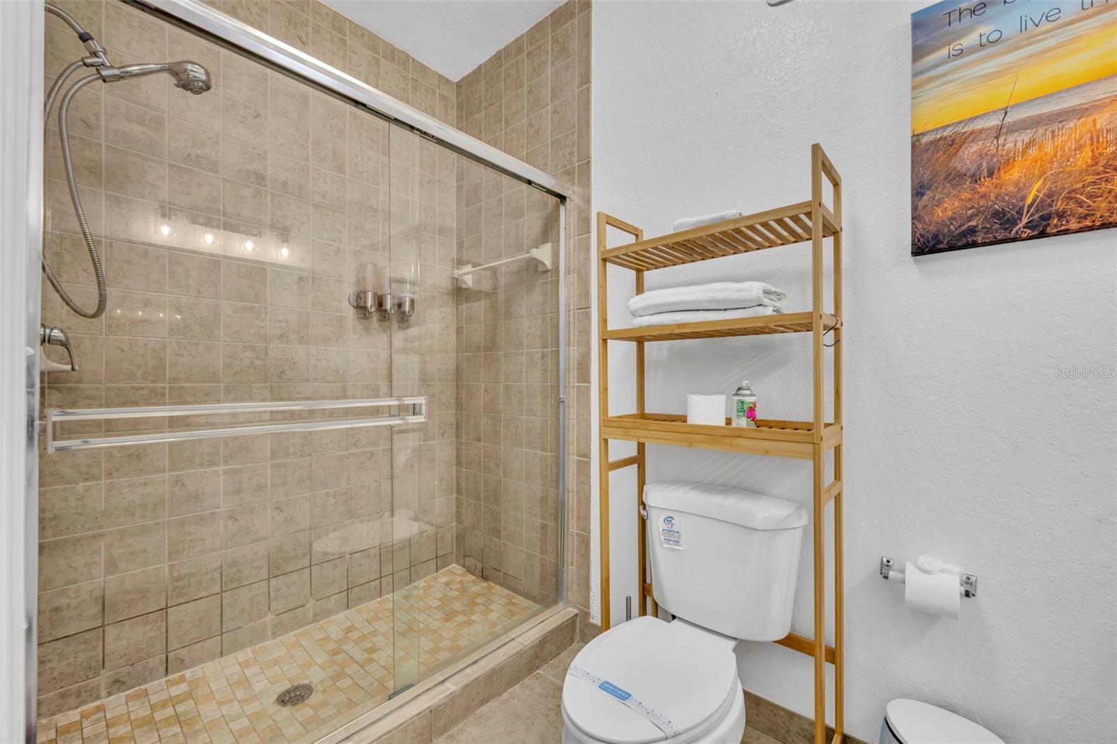 Image 21 of 43 For 1351 Tuscan Terrace 8408