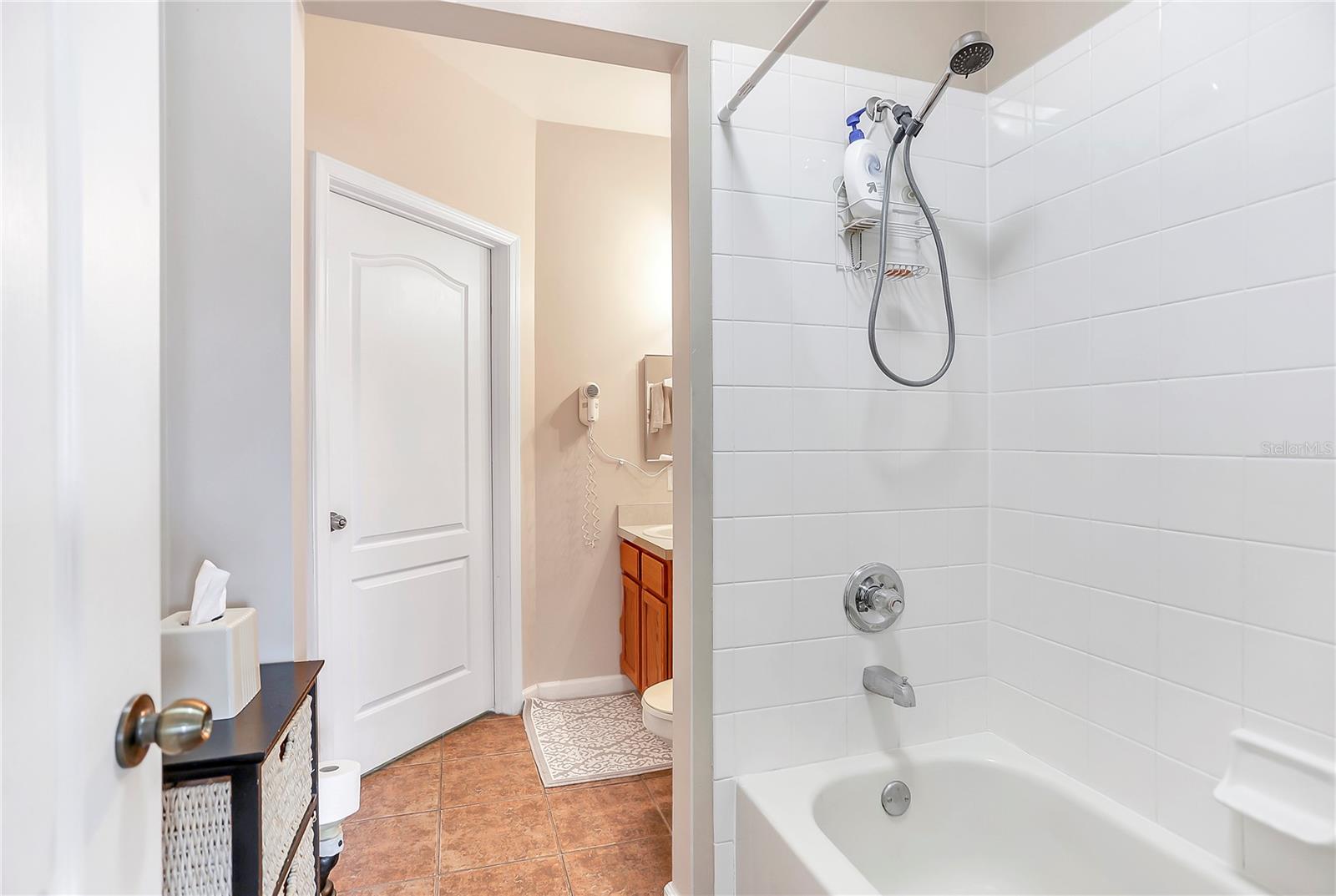 Image 23 of 35 For 4849 Cypress Woods Drive 1310