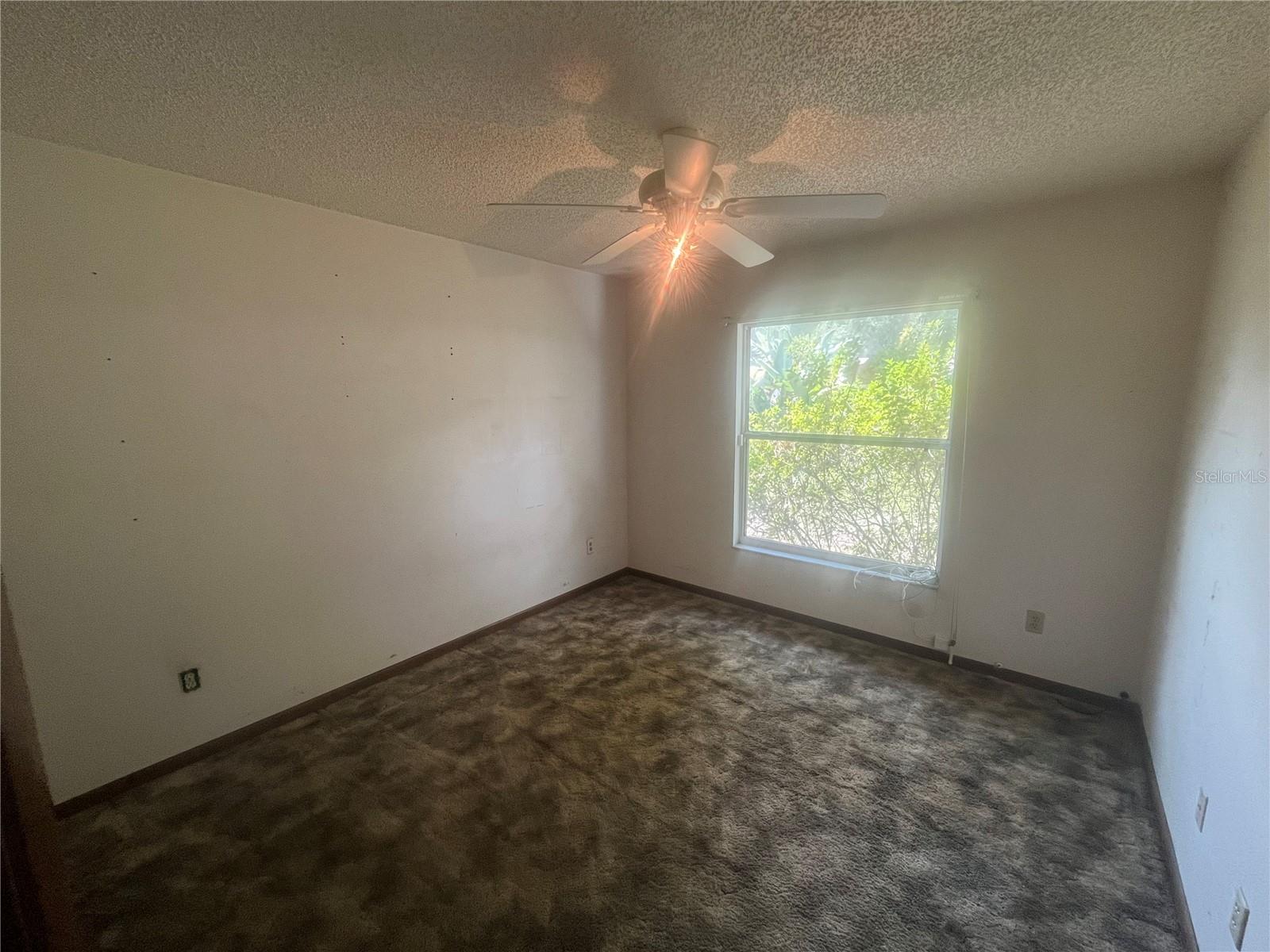 Image 7 of 14 For 630 Blue Lake Terrace