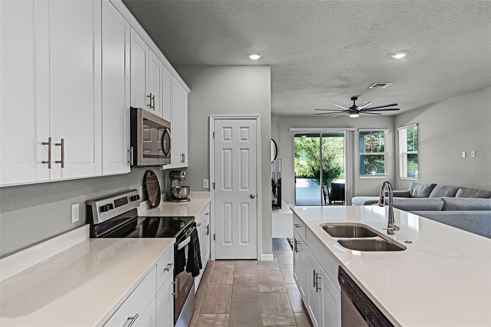 Image 10 of 35 For 2337 Mystic Maze Lane