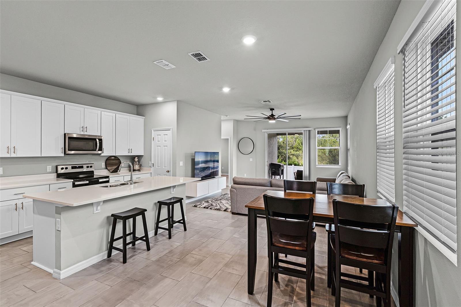 Image 4 of 35 For 2337 Mystic Maze Lane