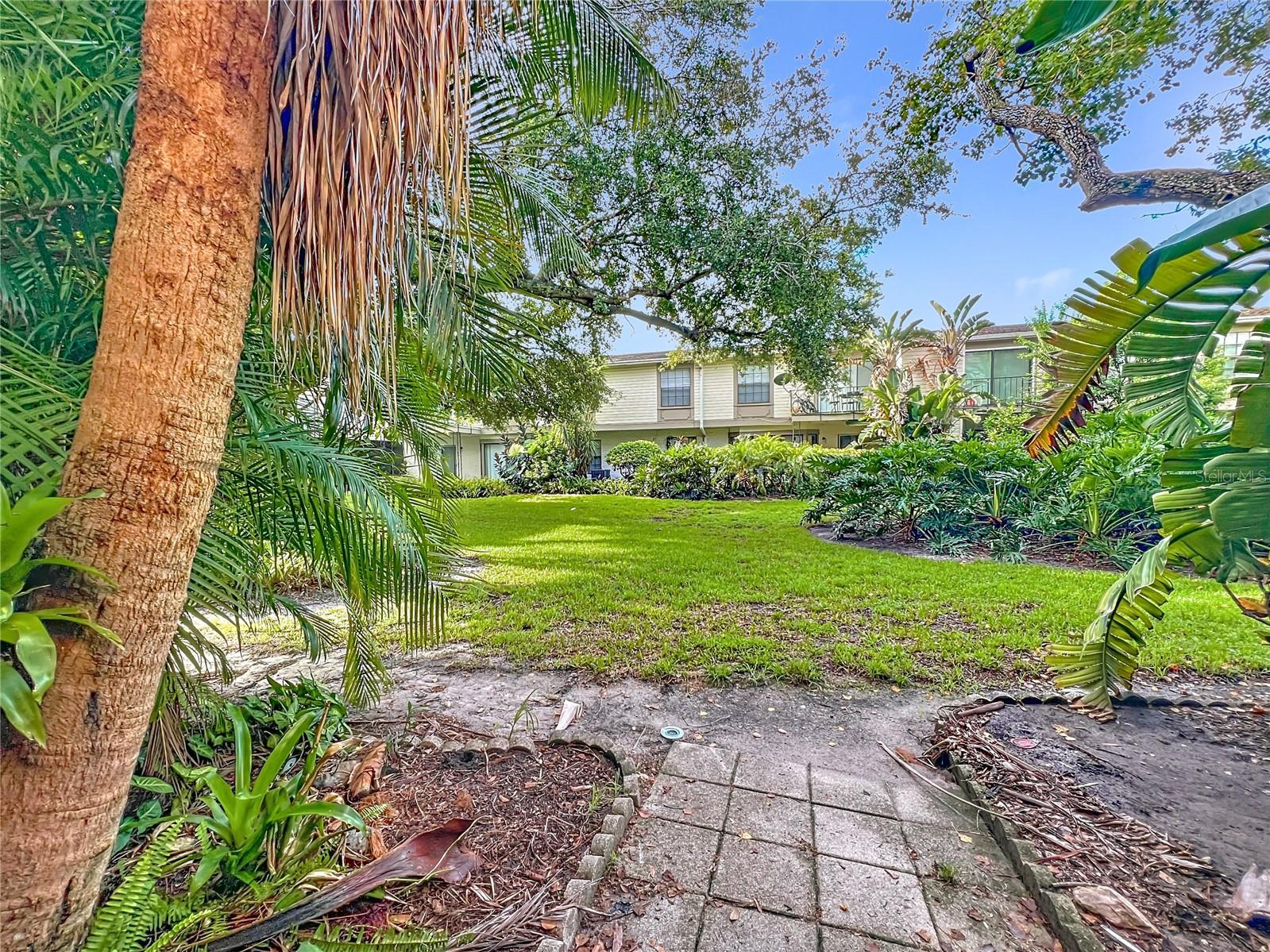 Image 35 of 44 For 6034 Village Circle Ge