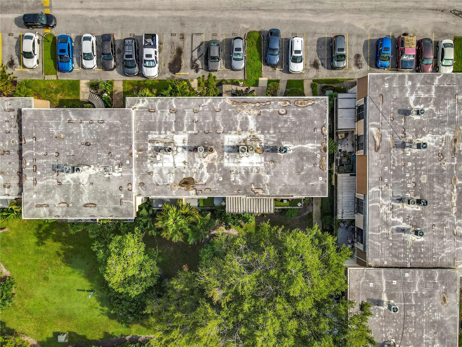 Image 37 of 44 For 6034 Village Circle Ge