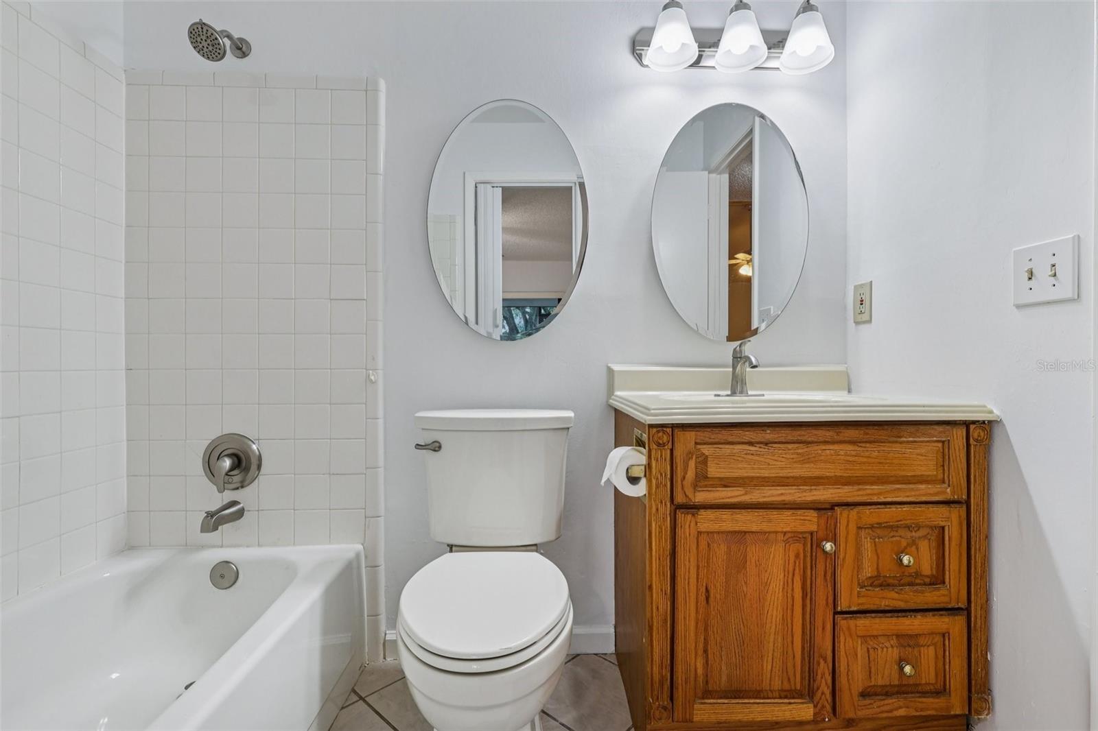 Image 14 of 40 For 1106 Woodbine Street