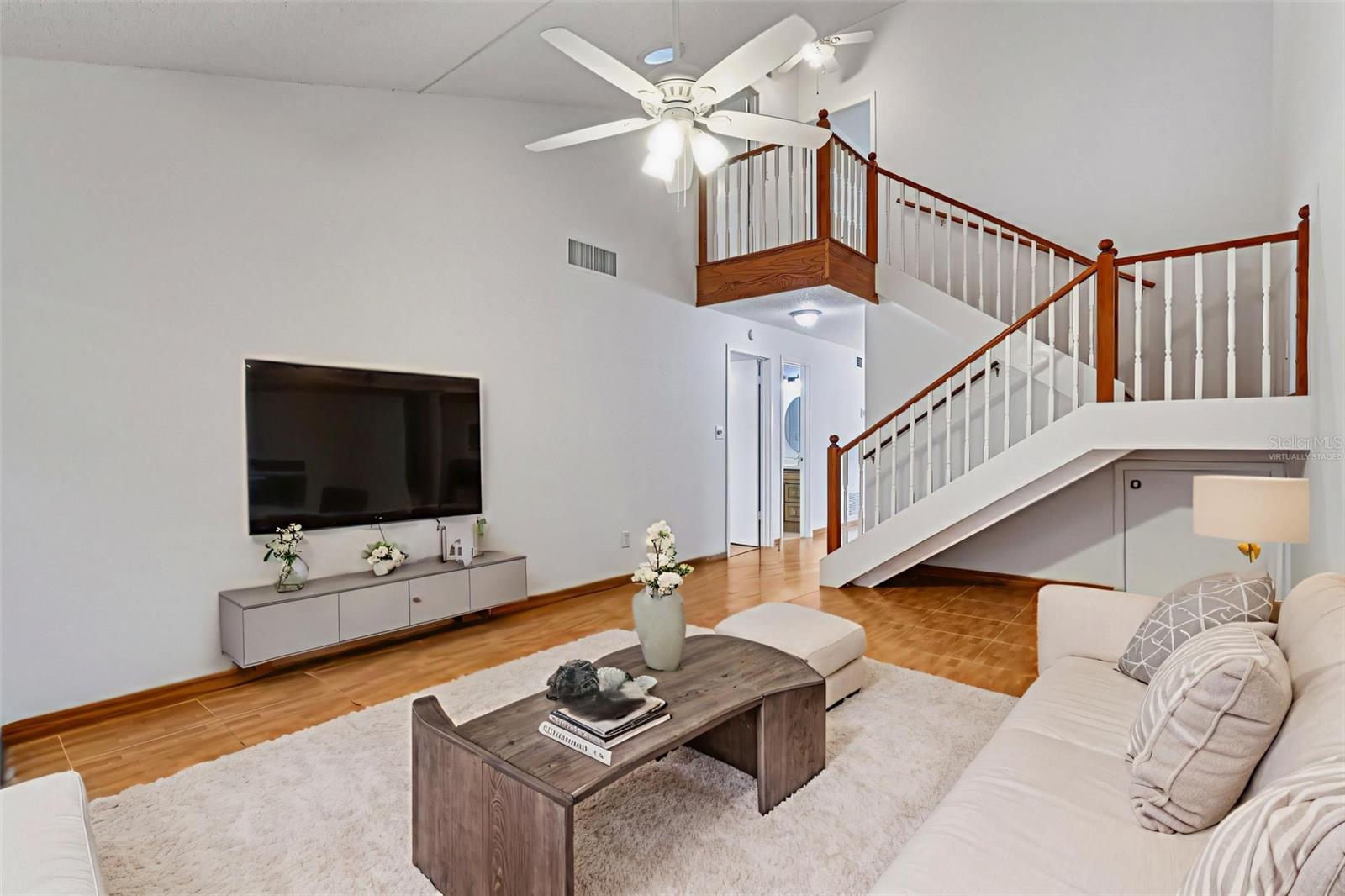 Image 6 of 40 For 1106 Woodbine Street