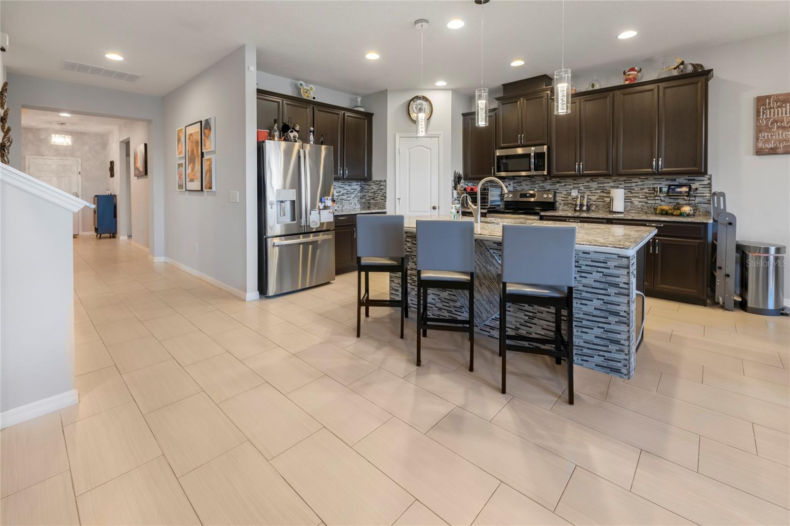 Image 15 of 45 For 1461 Clear Brook Place