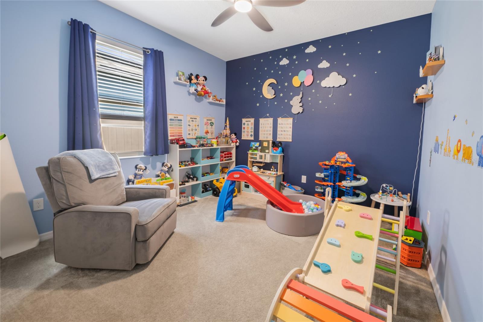 Image 34 of 45 For 1461 Clear Brook Place
