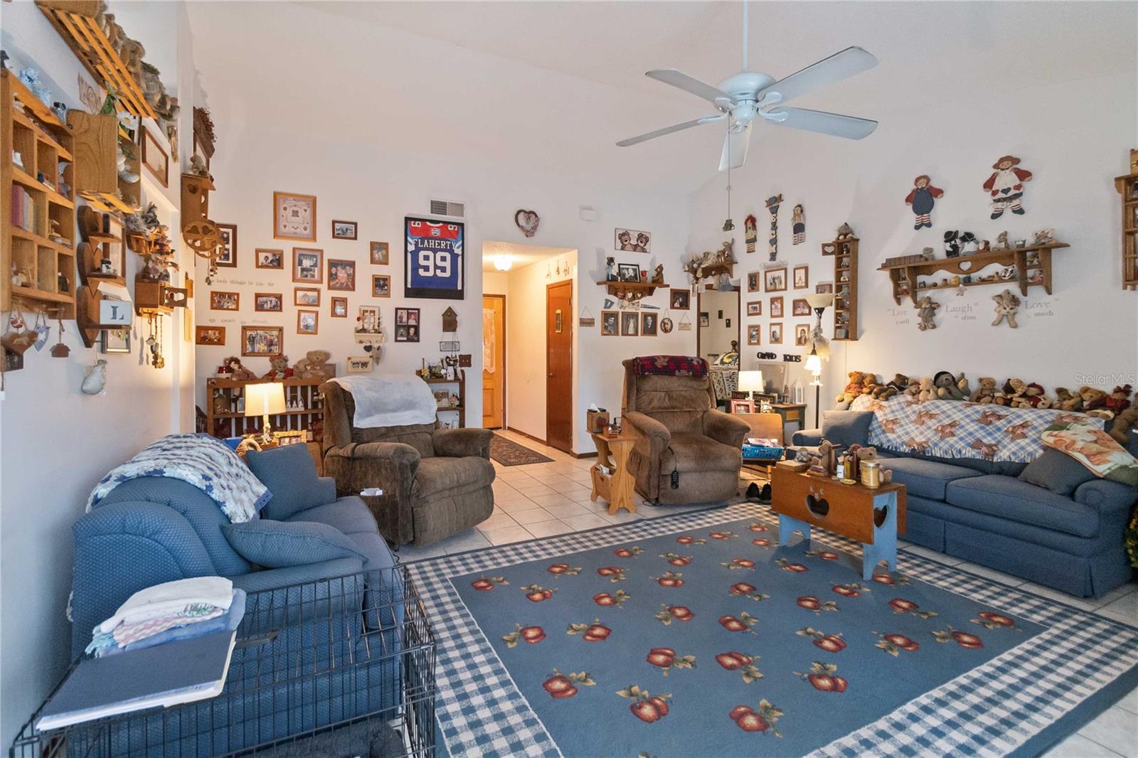 Image 14 of 49 For 7748 Covedale Drive
