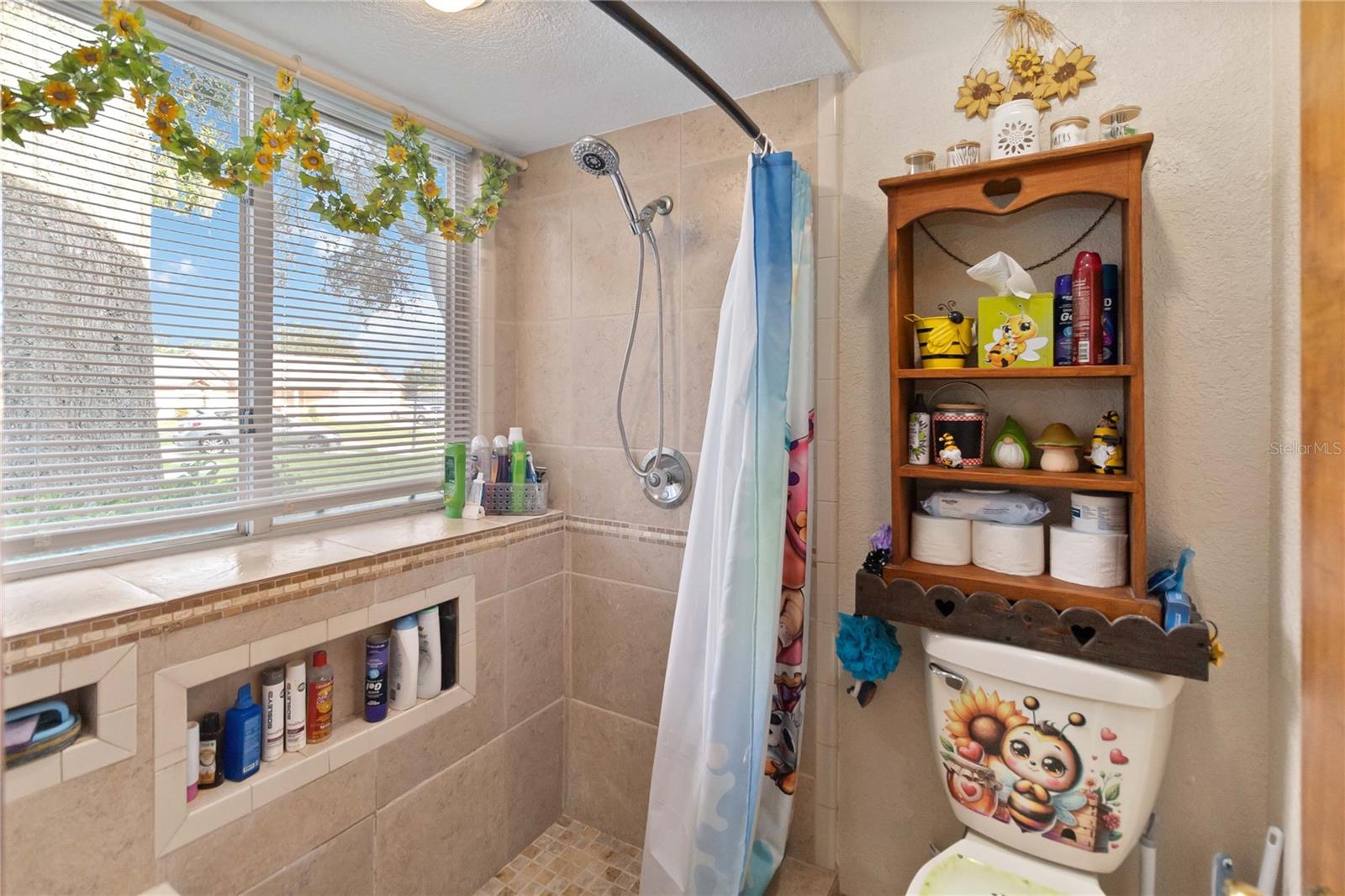 Image 31 of 49 For 7748 Covedale Drive