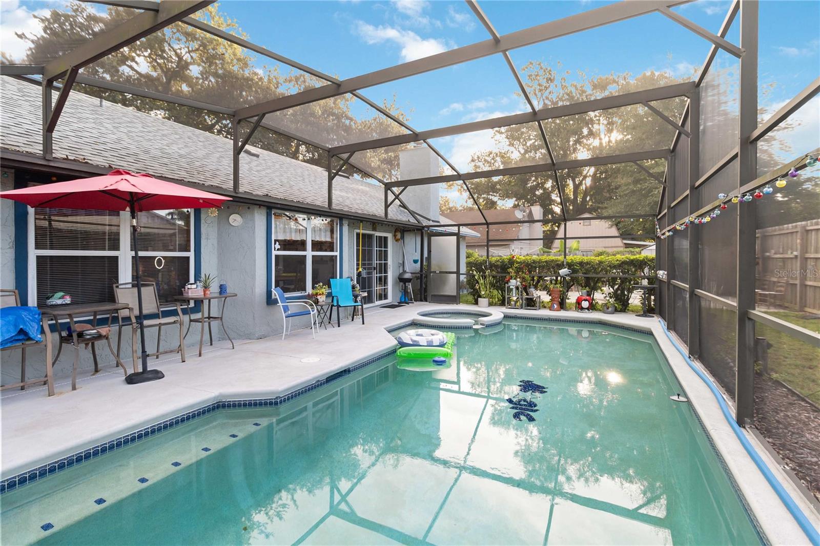 Image 4 of 49 For 7748 Covedale Drive