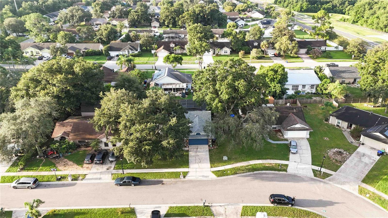 Image 40 of 49 For 7748 Covedale Drive
