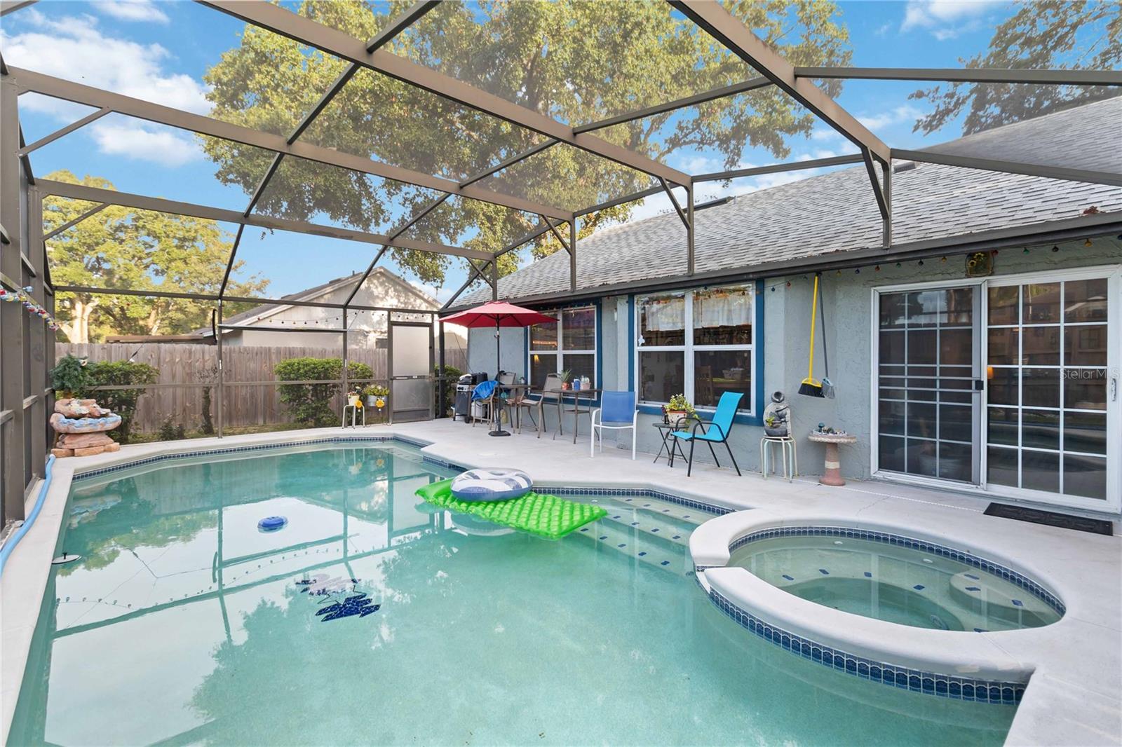 Image 5 of 49 For 7748 Covedale Drive