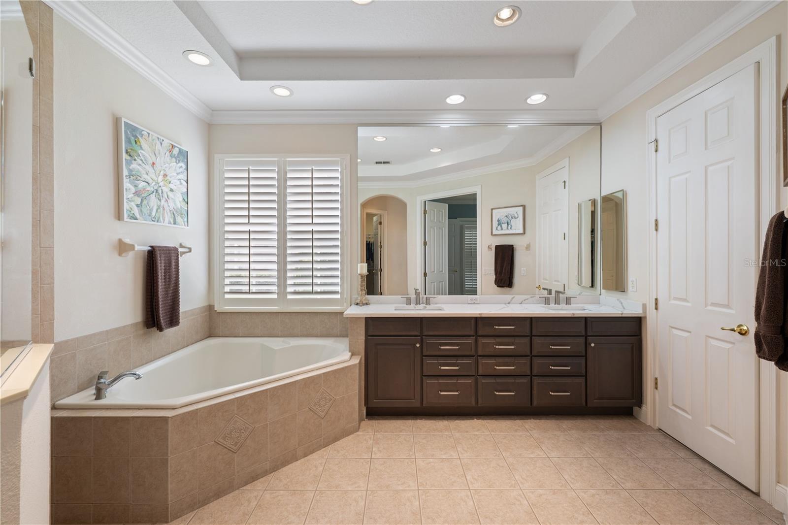Image 32 of 54 For 11612 Camden Park Drive