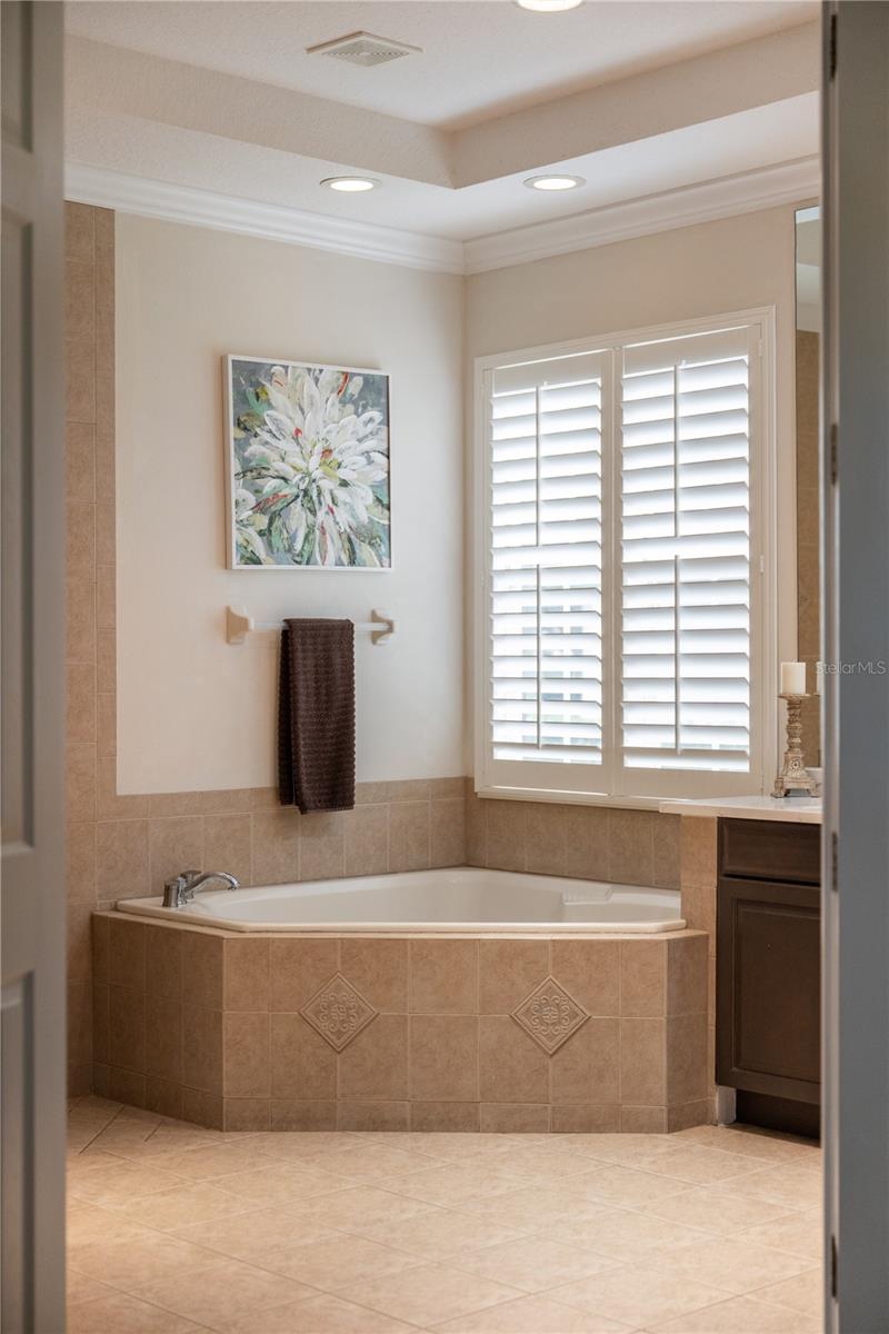 Image 34 of 54 For 11612 Camden Park Drive
