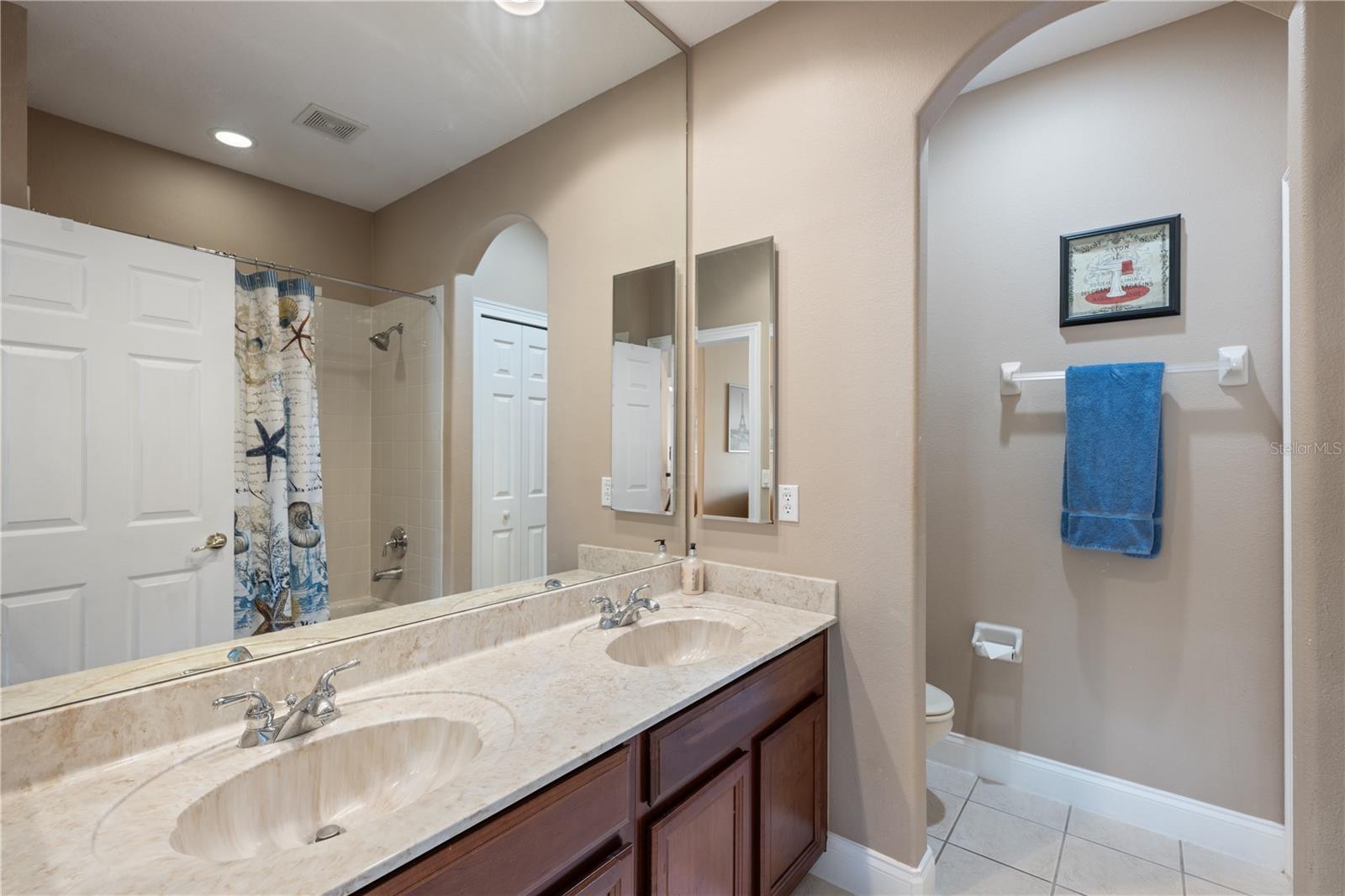 Image 40 of 54 For 11612 Camden Park Drive