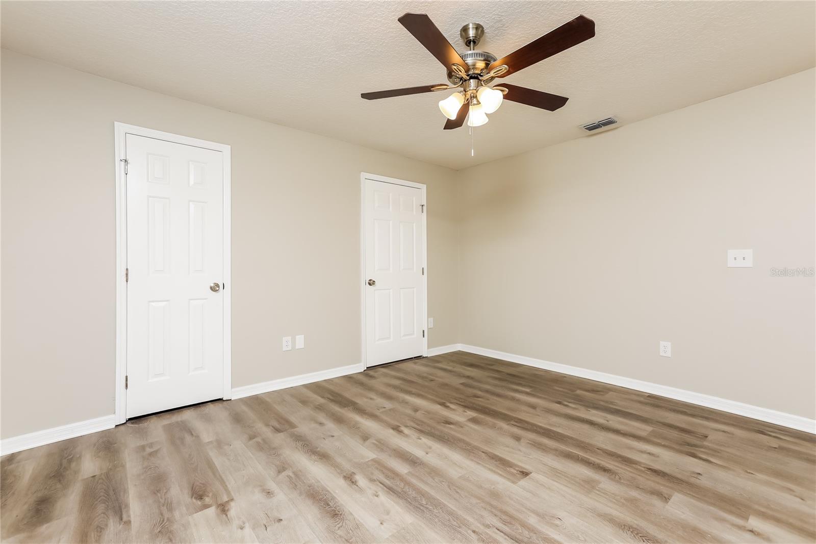 Image 8 of 16 For 1697 Courtland Boulevard