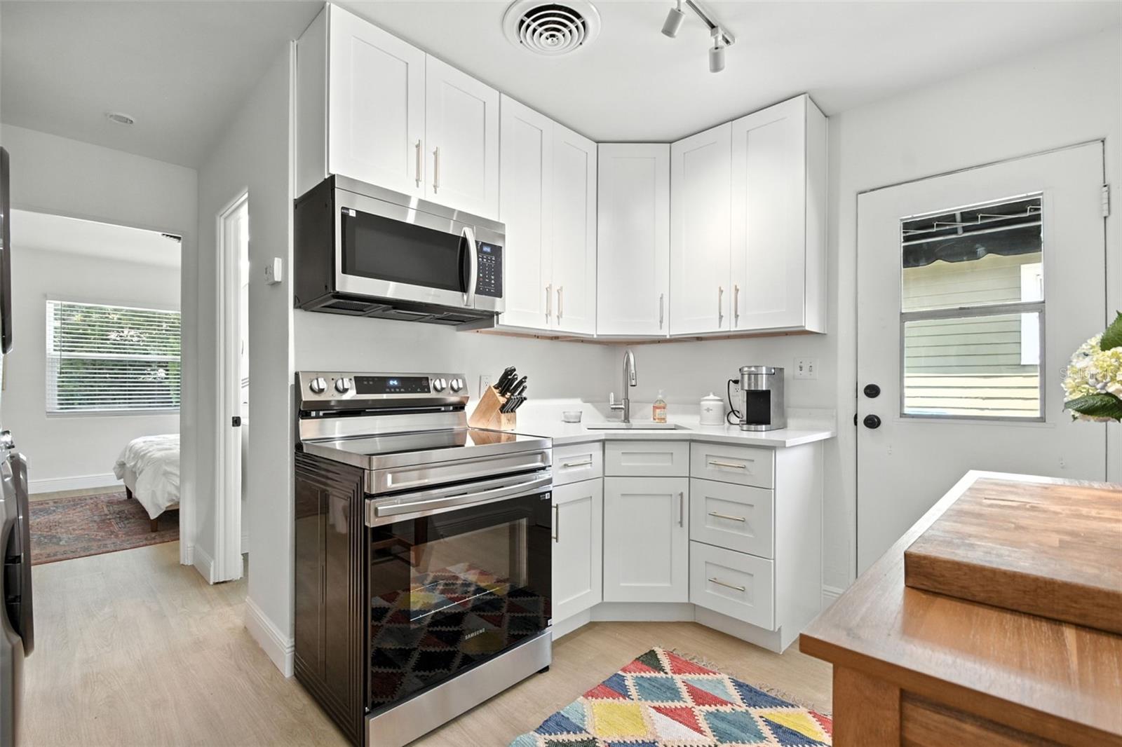 Image 9 of 20 For 775 Maryland Avenue