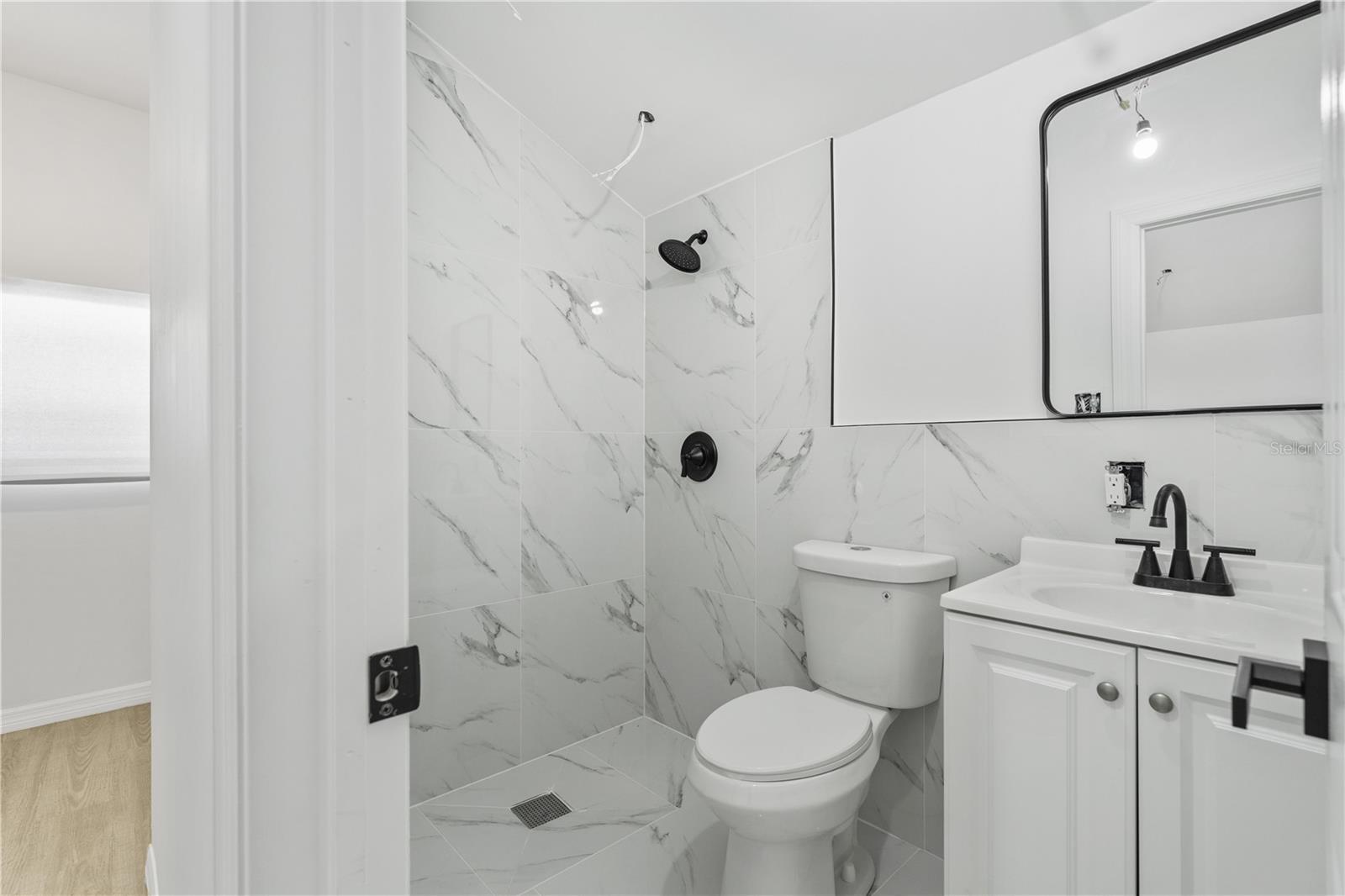Image 21 of 22 For 1014 24th Street
