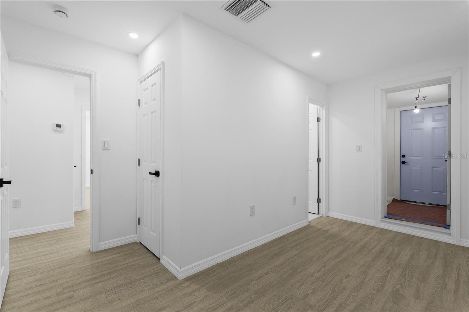 Image 9 of 22 For 1014 24th Street