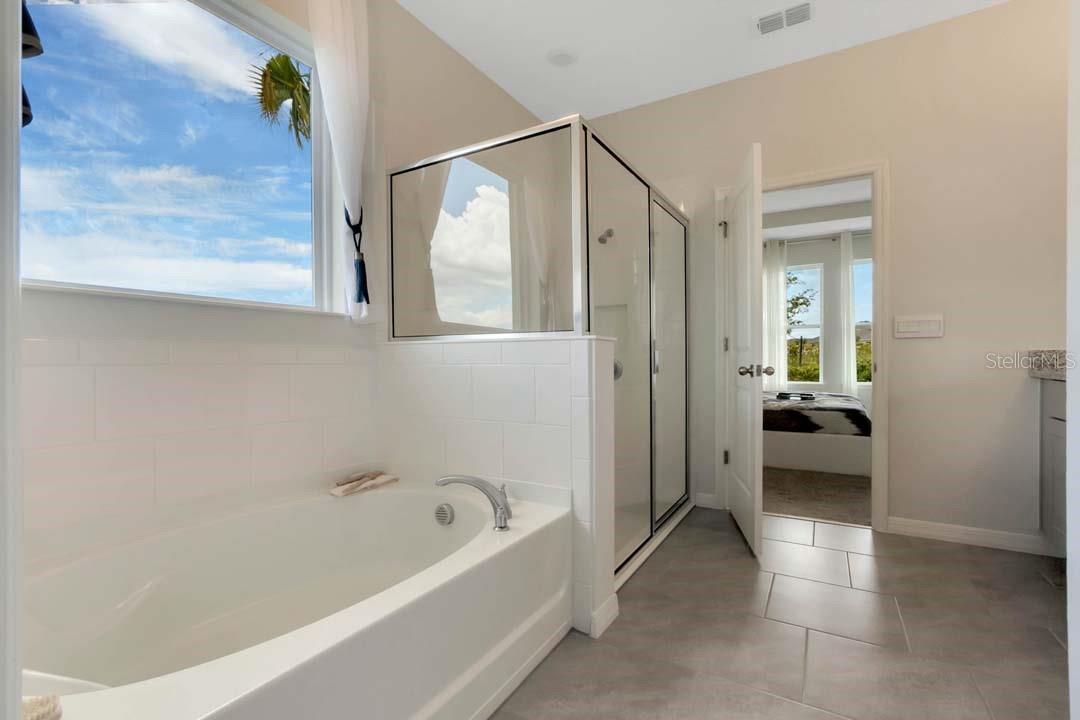 Image 27 of 32 For 2867 Elio Hammock Drive