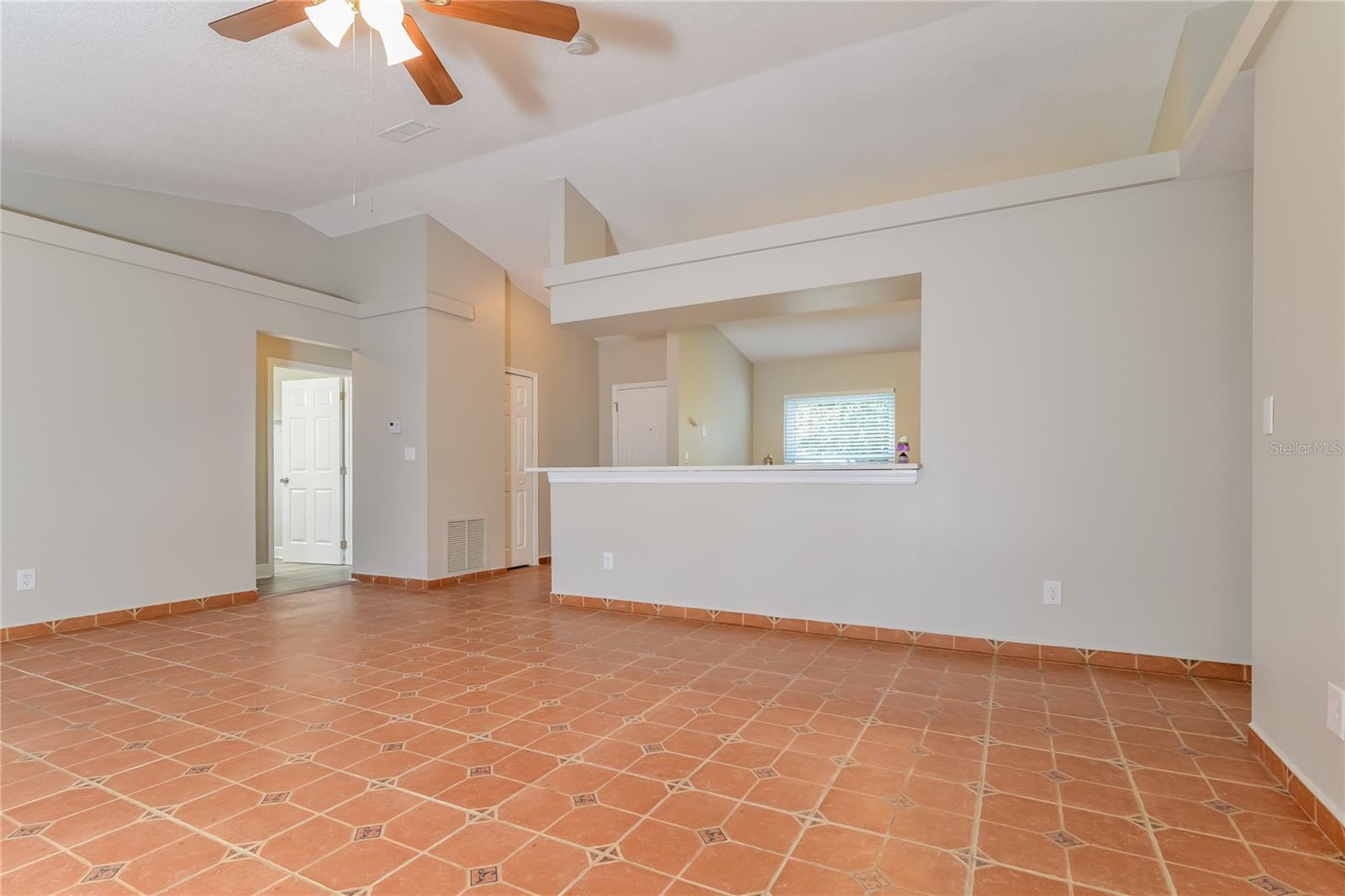 Image 5 of 16 For 13130 Pinyon Drive