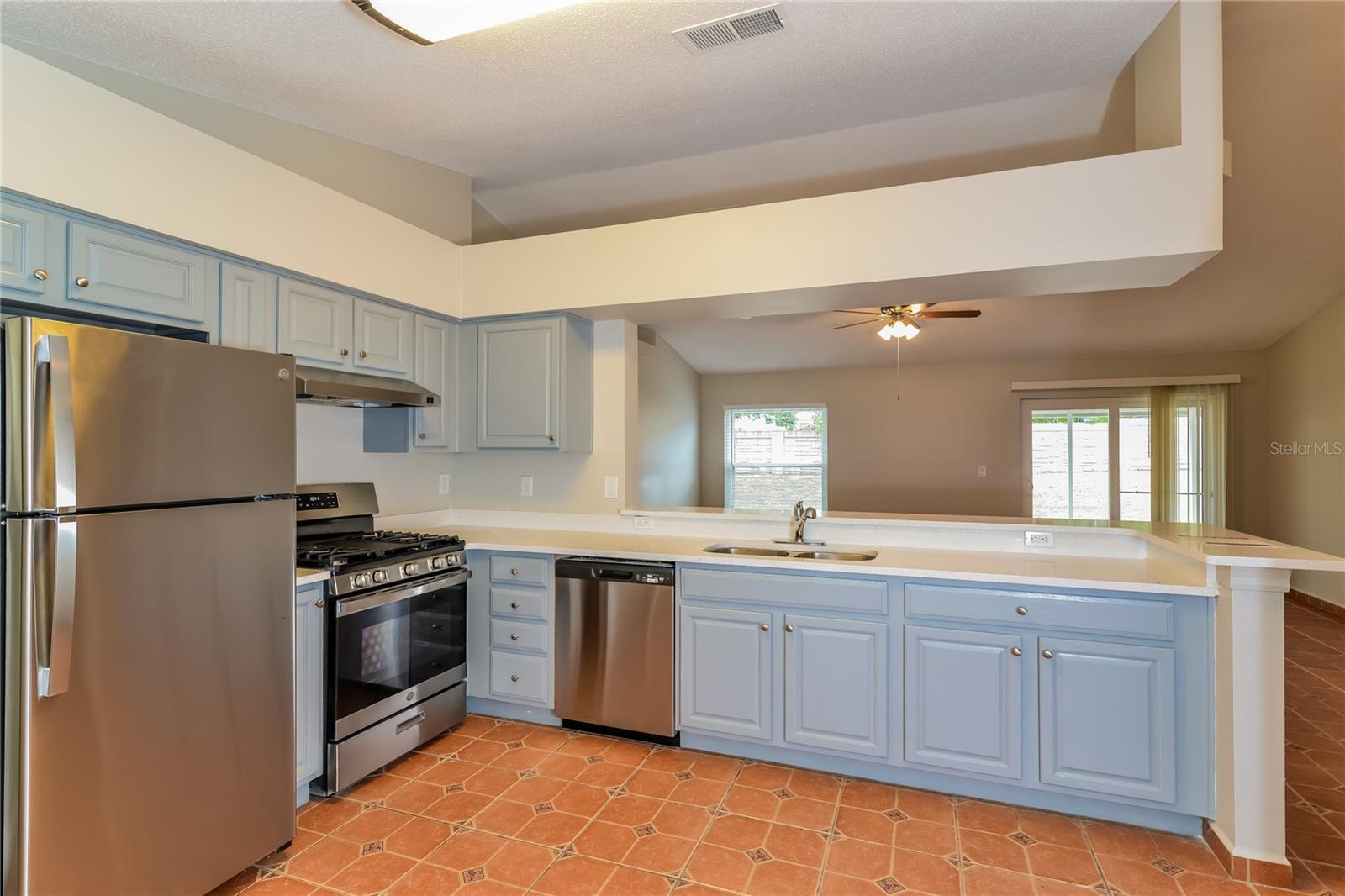 Image 6 of 16 For 13130 Pinyon Drive
