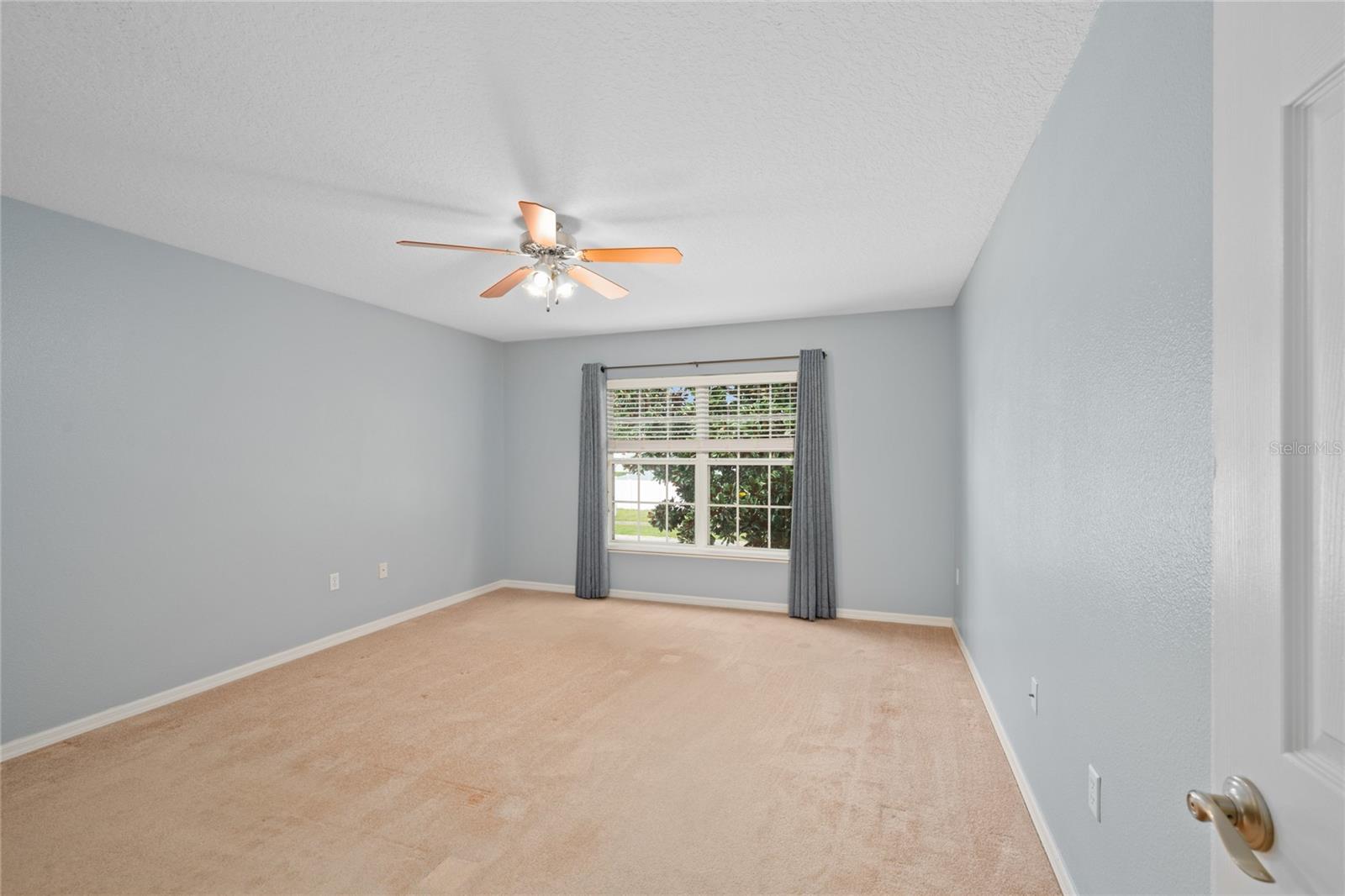 Image 11 of 26 For 31853 Sunpark Circle