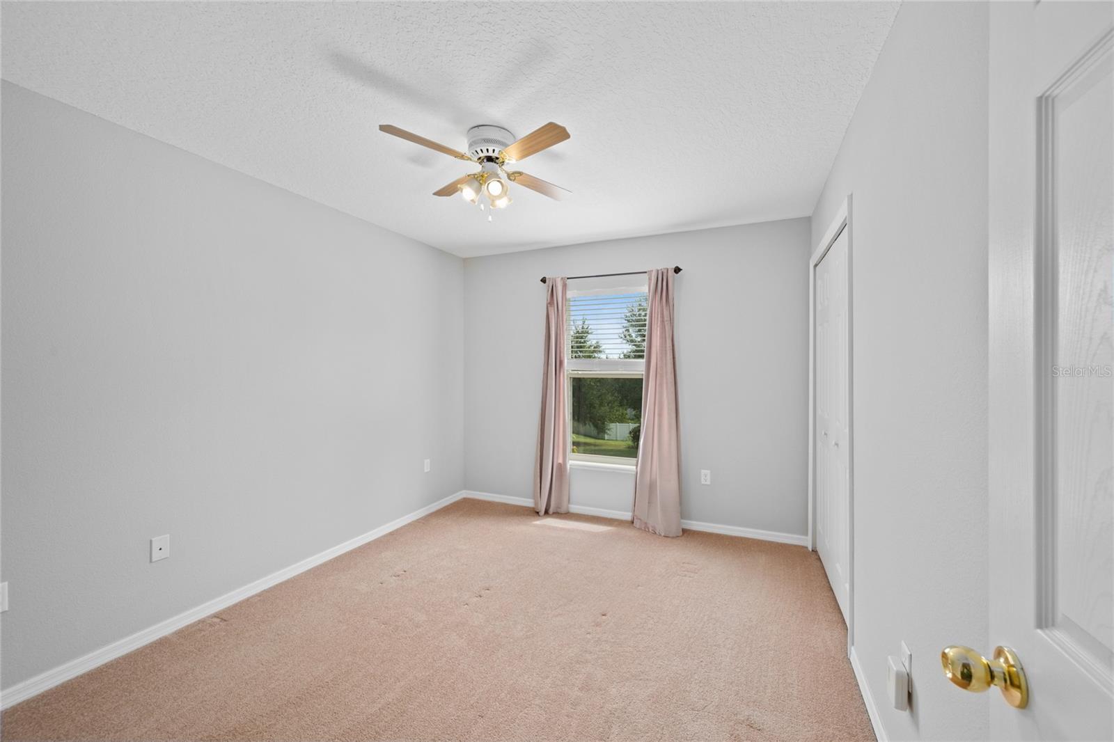 Image 17 of 26 For 31853 Sunpark Circle