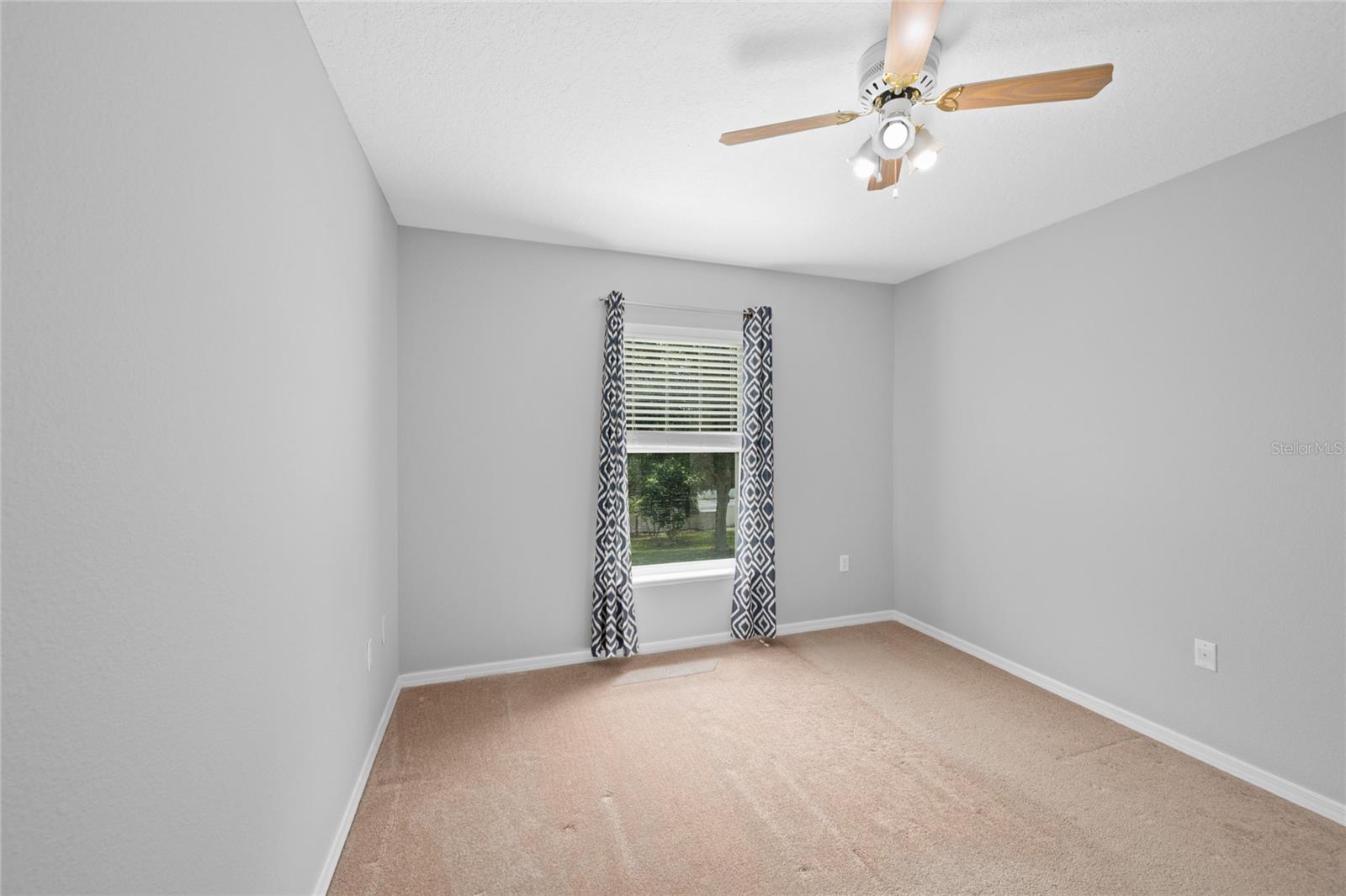 Image 18 of 26 For 31853 Sunpark Circle