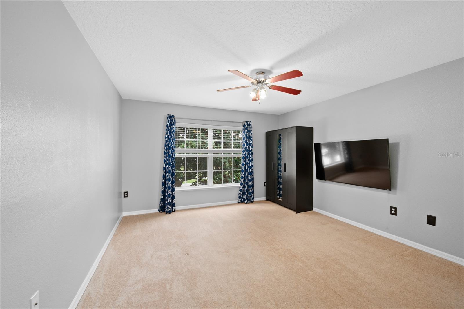 Image 19 of 26 For 31853 Sunpark Circle
