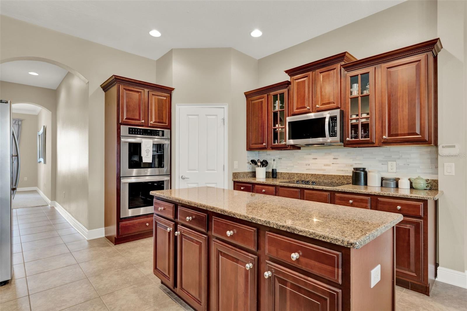 Image 14 of 47 For 15416 Firelight Drive