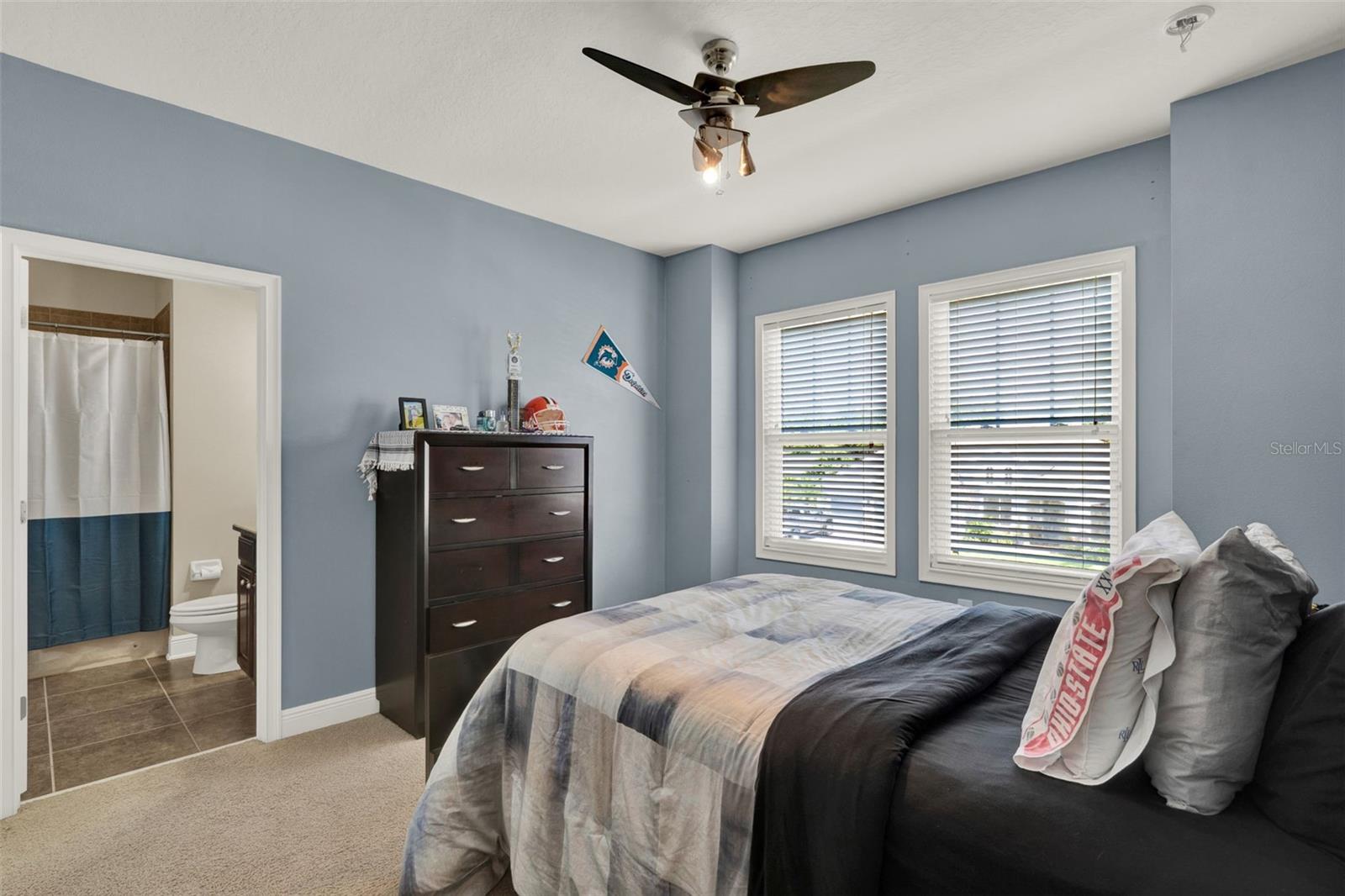 Image 38 of 47 For 15416 Firelight Drive
