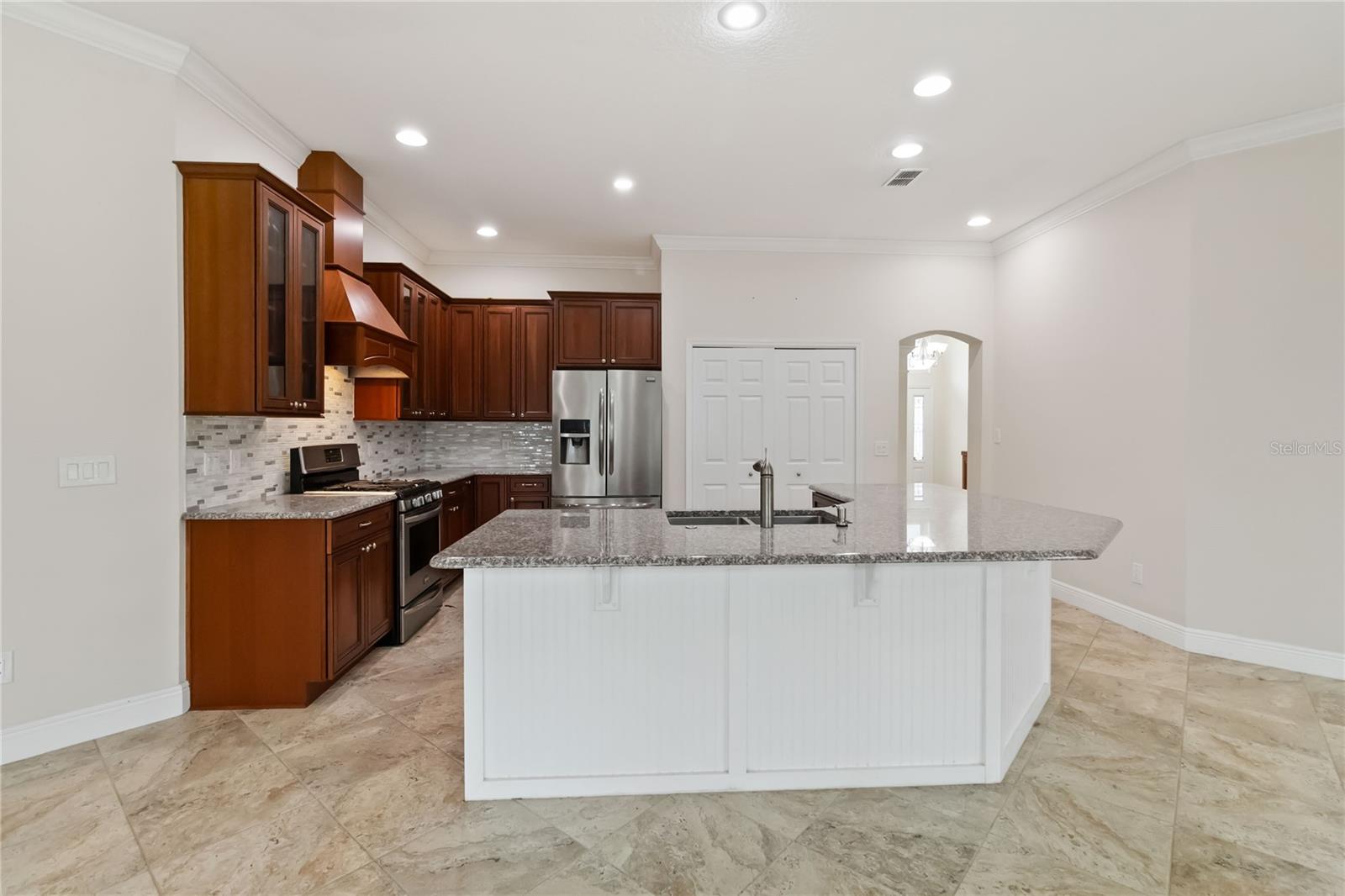 Image 14 of 54 For 14140 Snead Circle