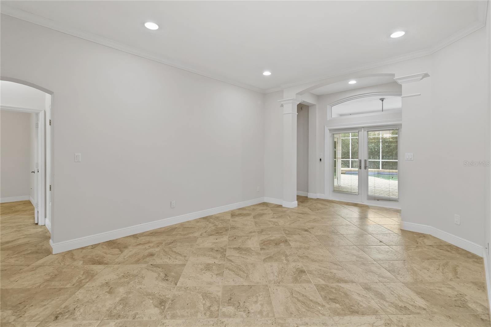 Image 20 of 54 For 14140 Snead Circle