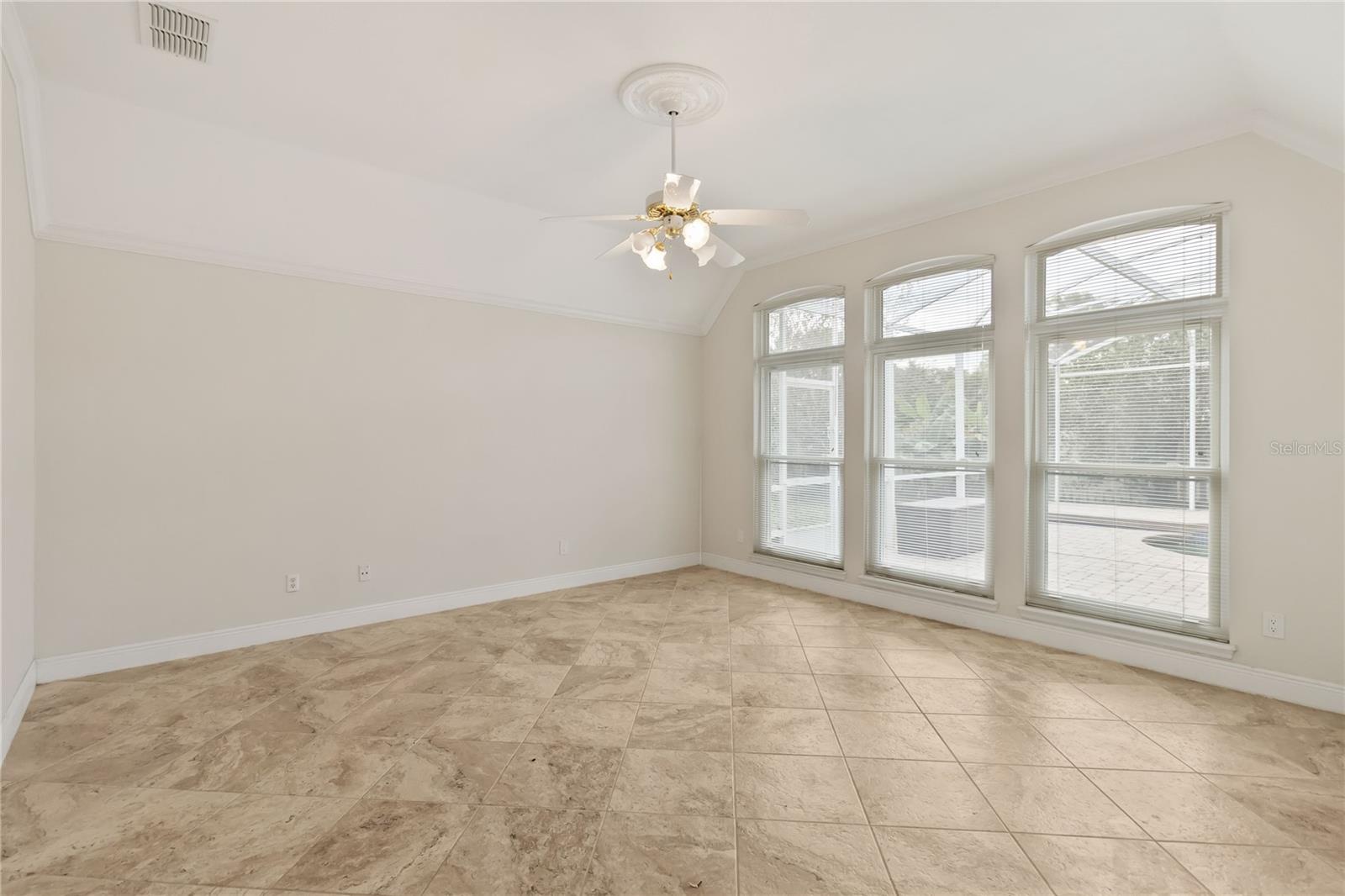 Image 27 of 54 For 14140 Snead Circle