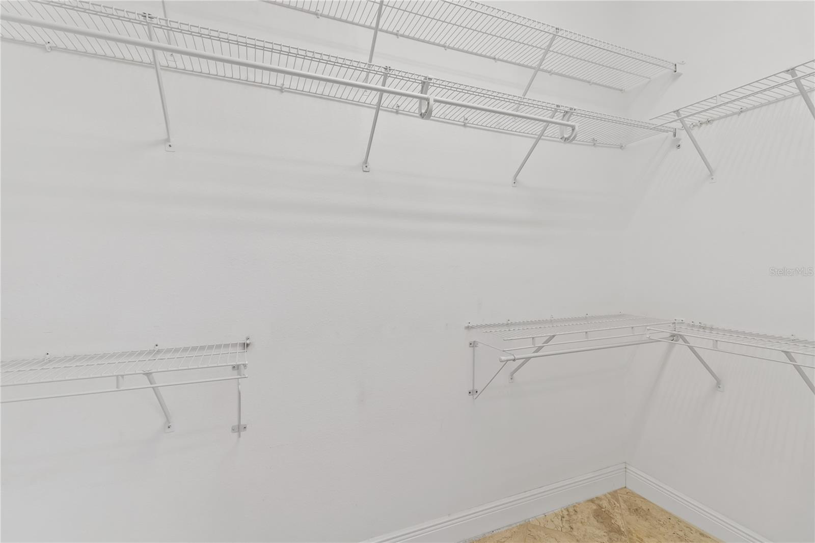 Image 33 of 54 For 14140 Snead Circle