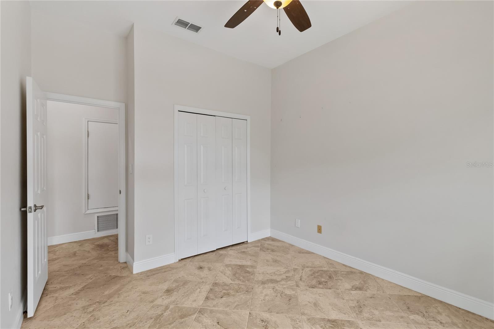 Image 36 of 54 For 14140 Snead Circle