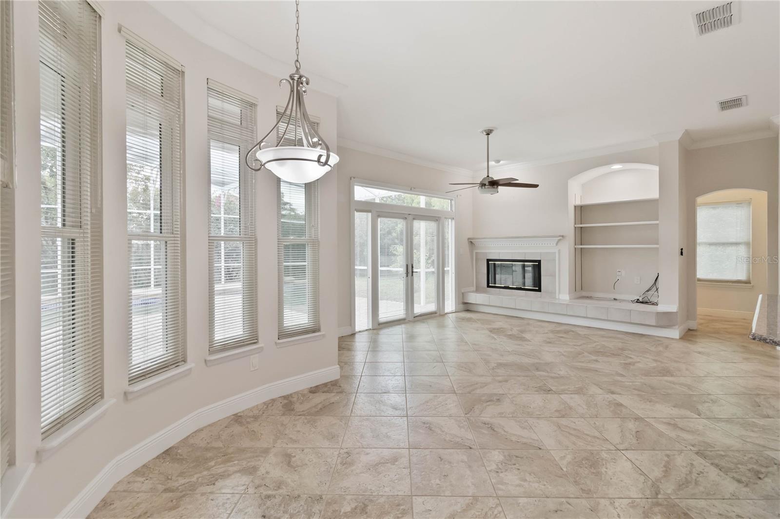 Image 6 of 54 For 14140 Snead Circle