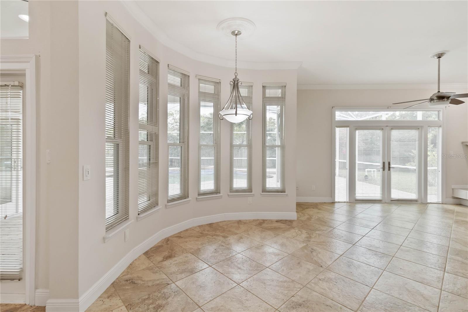 Image 8 of 54 For 14140 Snead Circle