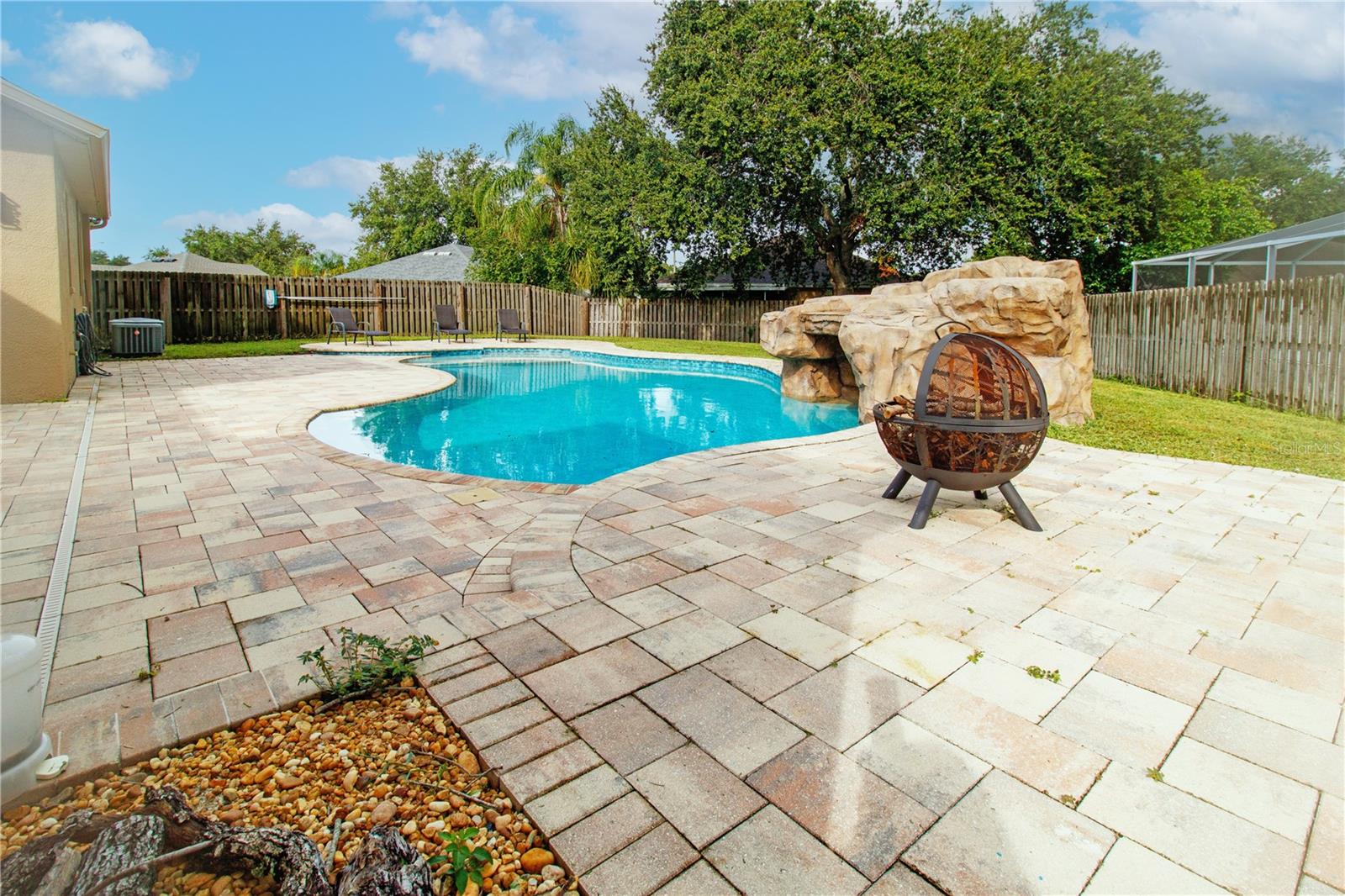 Image 4 of 53 For 11418 Dutch Iris Drive