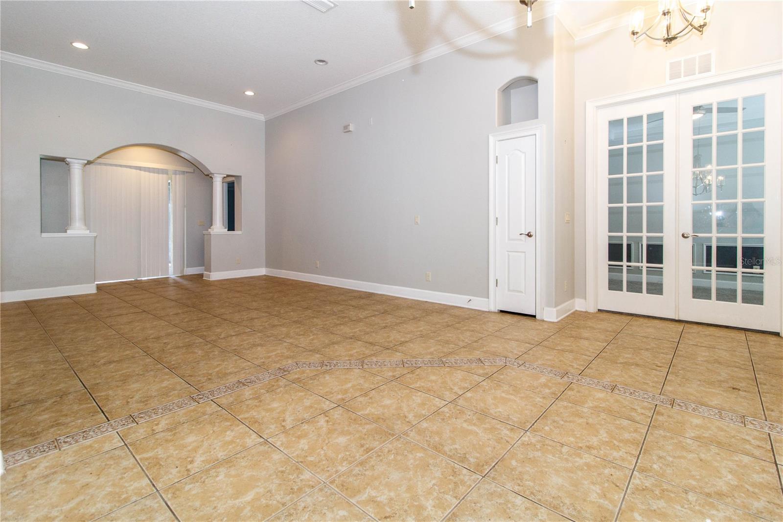 Image 8 of 53 For 11418 Dutch Iris Drive