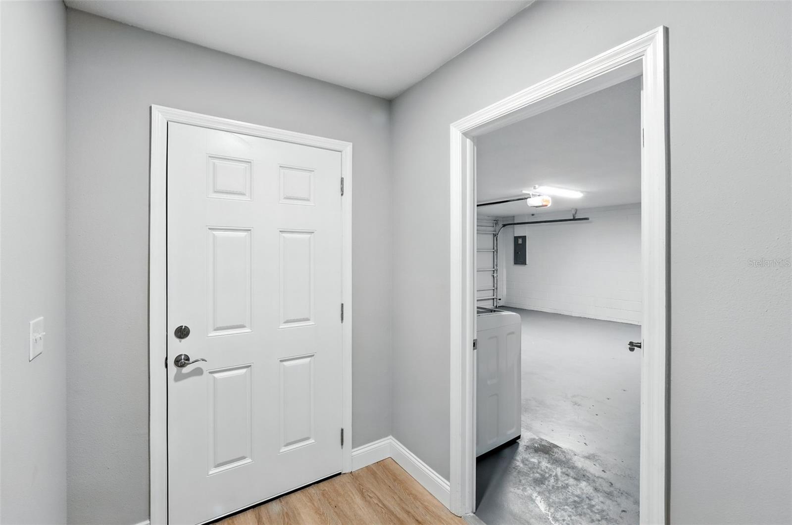 Image 31 of 35 For 427 Chicago Woods Circle