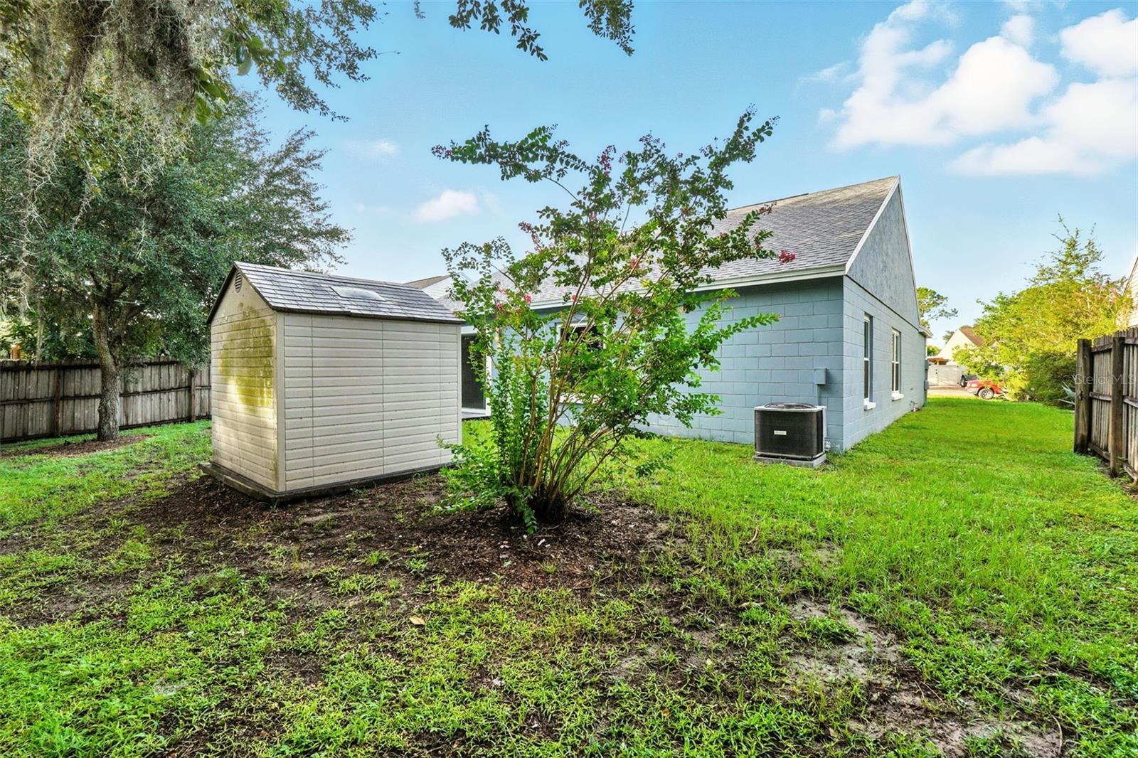 Image 34 of 35 For 427 Chicago Woods Circle