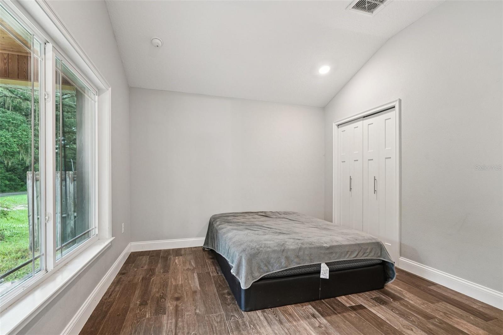 Image 11 of 17 For 11751 Bostick Street