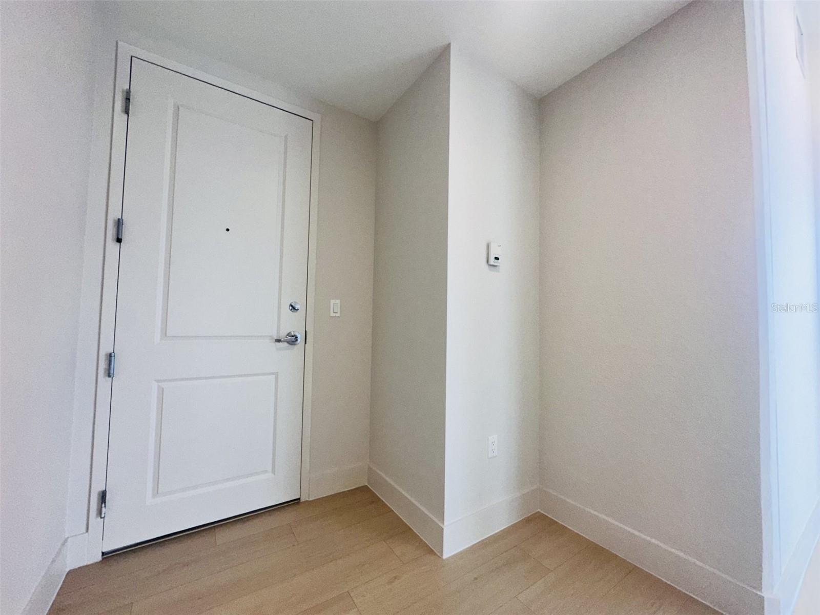 Image 3 of 69 For 150 Robinson Street 2102